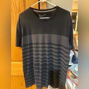 Under Armour Men's Black and Gray Striped Tee